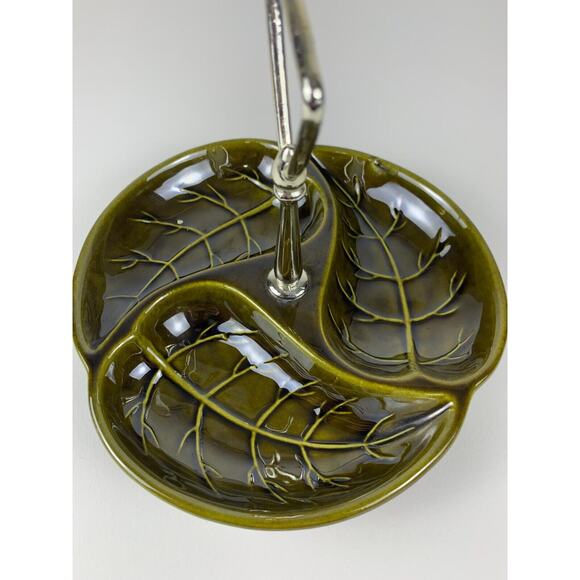 Royal Haeger Green Divided Serving Dish Handle Leaf Pattern 849-H Vintage READ - Picture 3 of 7